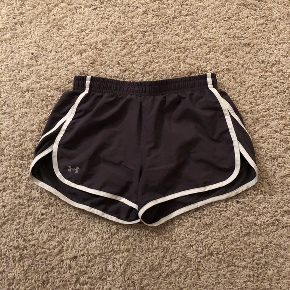 2 PAIRS of Under Armour Semi Fitted Shorts - Picture 2 of 7